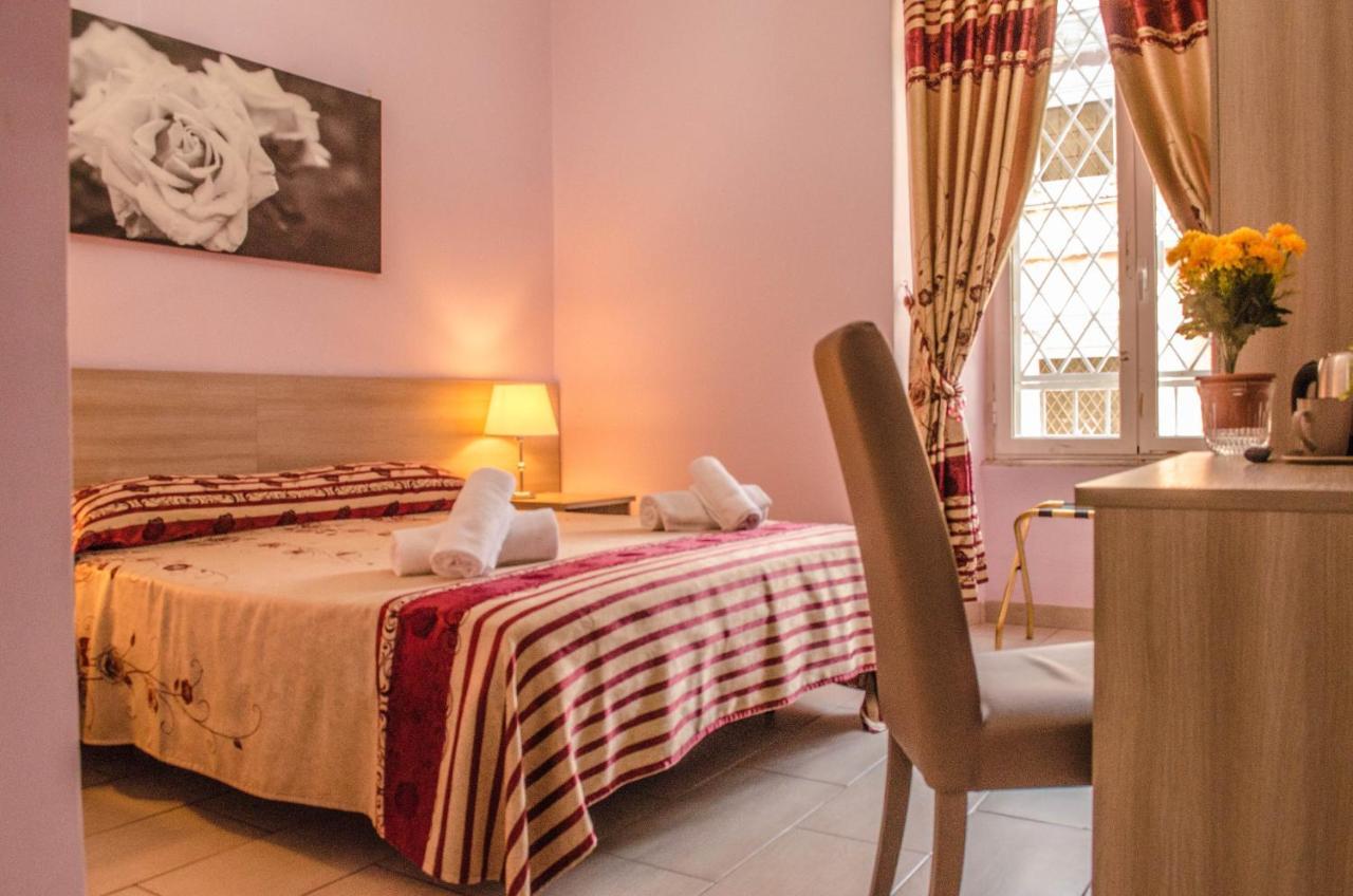 Roma Castle Termini Hotel Exterior photo